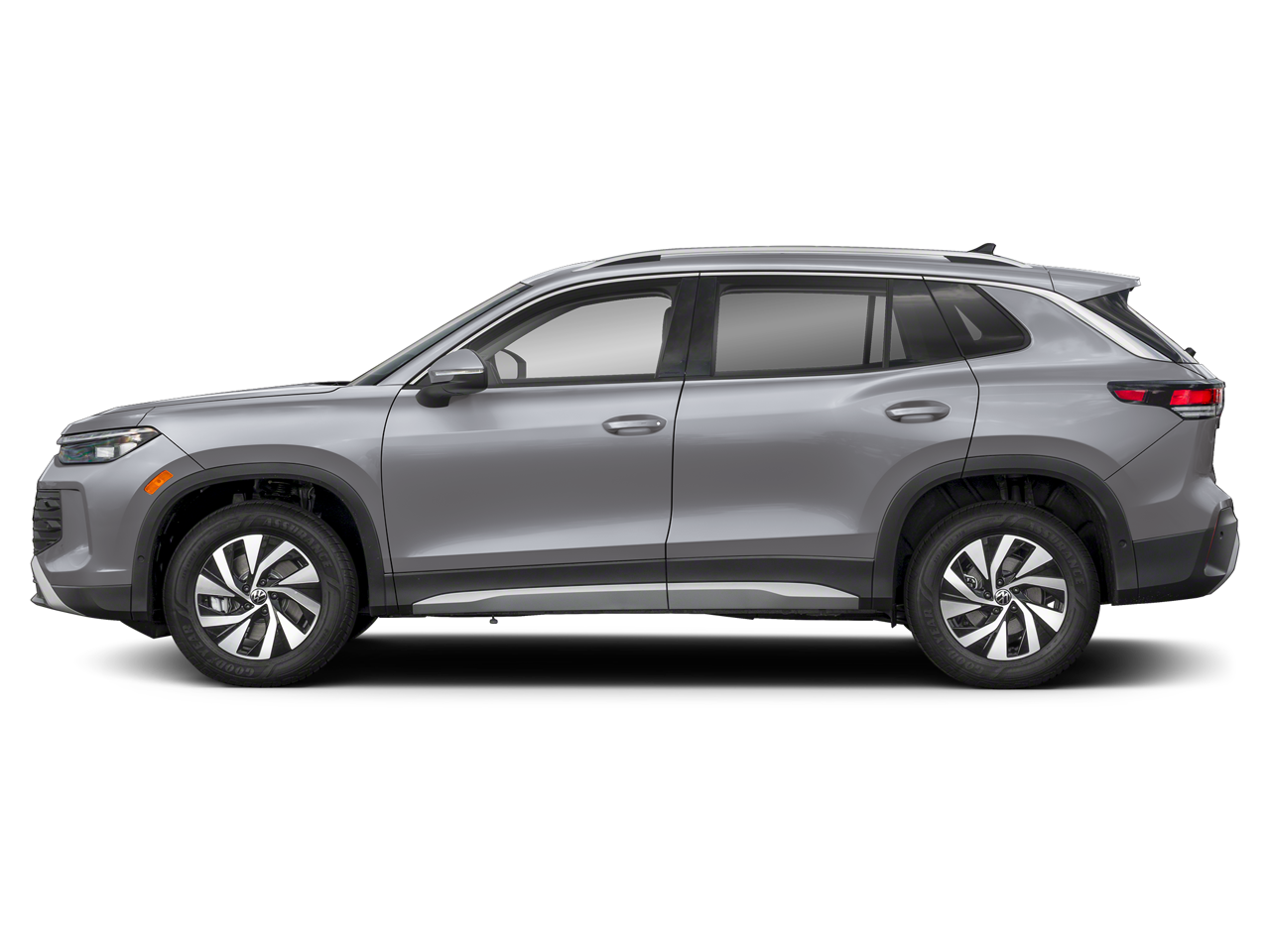 2026 Volkswagen Tiguan S - Photo 32