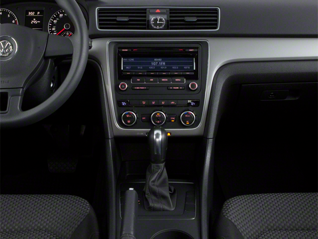 2012 Volkswagen Passat 2.5 SE w/Sunroof