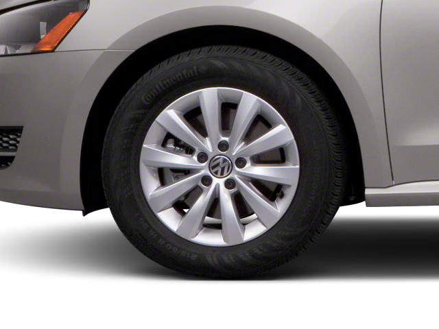 2012 Volkswagen Passat 2.5 SE w/Sunroof