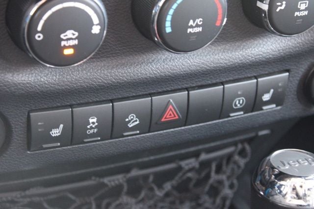 2014 Jeep Wrangler Unlimited Altitude