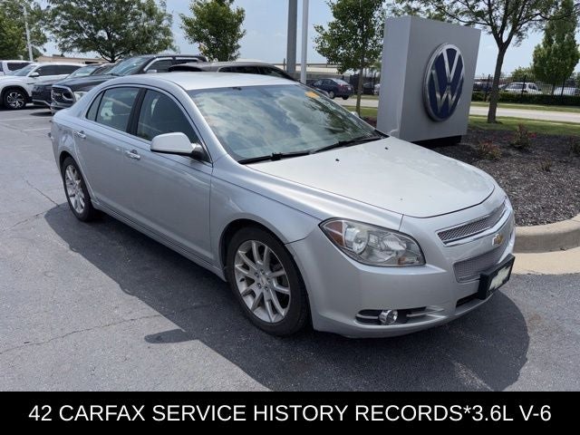2010 Chevrolet Malibu's photo
