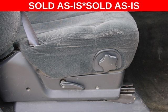 2000 Chevrolet Silverado 1500 LS