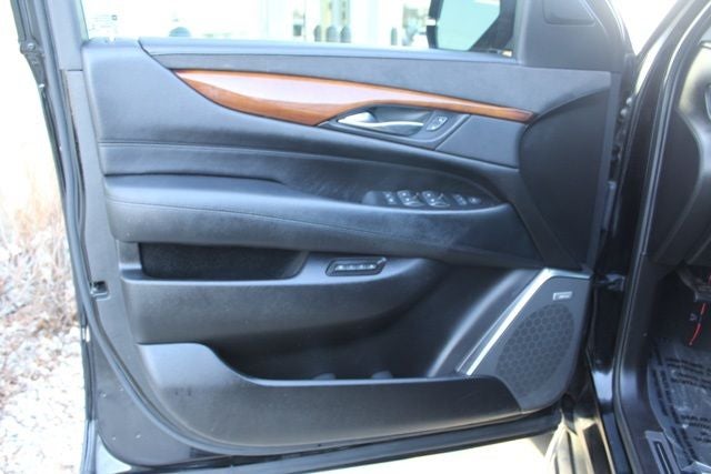 2016 Cadillac Escalade Luxury