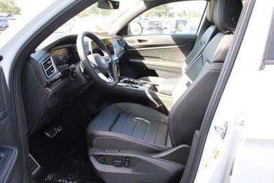 2026 Volkswagen Atlas Cross Sport 2.0T SEL R-Line Black