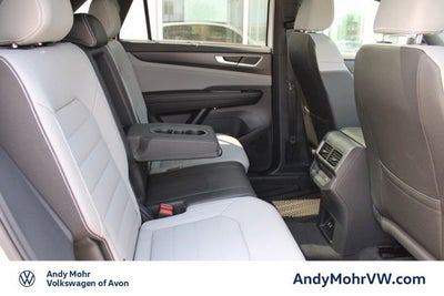 2026 Volkswagen Atlas Cross Sport 2.0T SEL R-Line Black