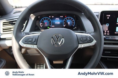 2026 Volkswagen Atlas Cross Sport 2.0T SEL R-Line Black