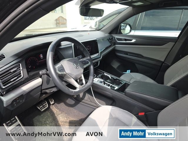 2024 Volkswagen Atlas Cross Sport 2.0T SEL R-Line