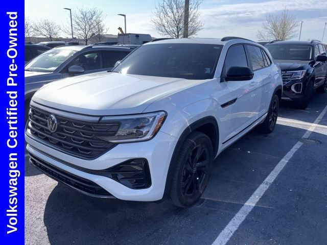 2025 Volkswagen Atlas Cross Sport 2.0T SEL R-Line Black