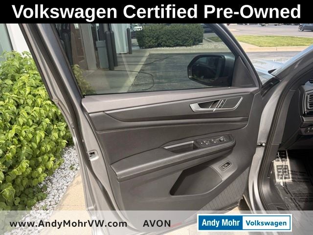 2024 Volkswagen Atlas Cross Sport 2.0T SEL R-Line