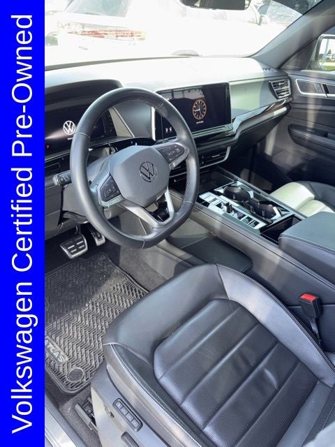 2024 Volkswagen Atlas Cross Sport 2.0T SEL R-Line