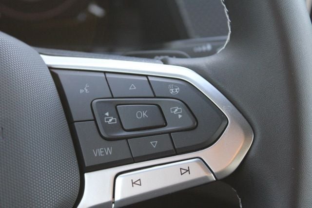 2026 Volkswagen Atlas Cross Sport 2.0T SEL