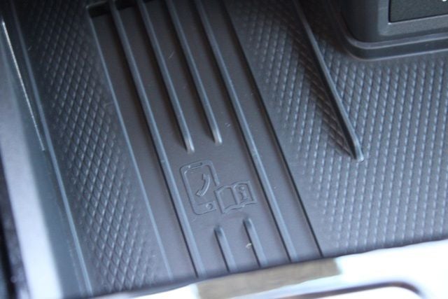 2026 Volkswagen Atlas Cross Sport 2.0T SEL