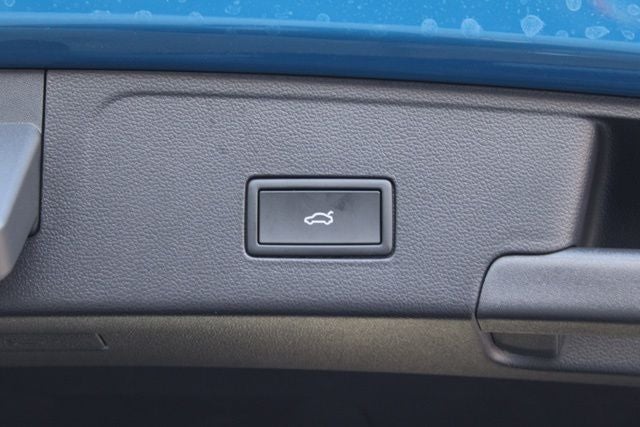 2026 Volkswagen Atlas Cross Sport 2.0T SEL