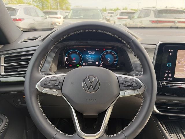2026 Volkswagen Atlas Cross Sport 2.0T SEL