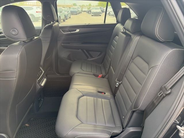 2026 Volkswagen Atlas Cross Sport 2.0T SEL