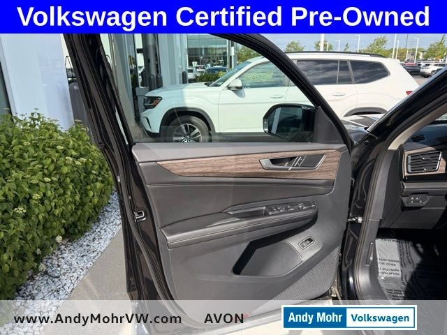 2025 Volkswagen Atlas 2.0T SEL