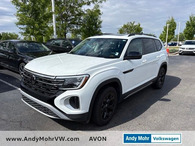 2024 Volkswagen Atlas 2.0T Peak Edition SE w/Technology