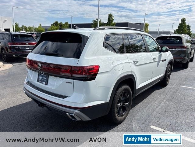 2024 Volkswagen Atlas 2.0T Peak Edition SE w/Technology