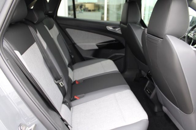 2025 Volkswagen ID.4 Pro