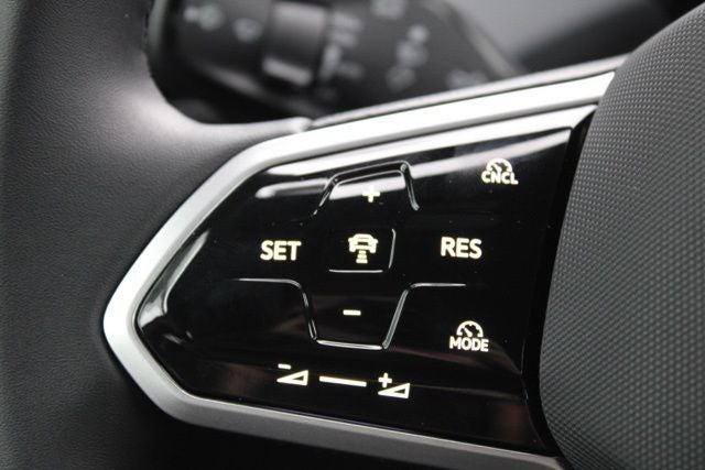 2025 Volkswagen ID.4 Pro