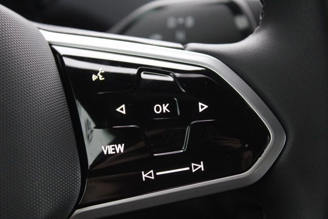 2025 Volkswagen ID.4 Pro