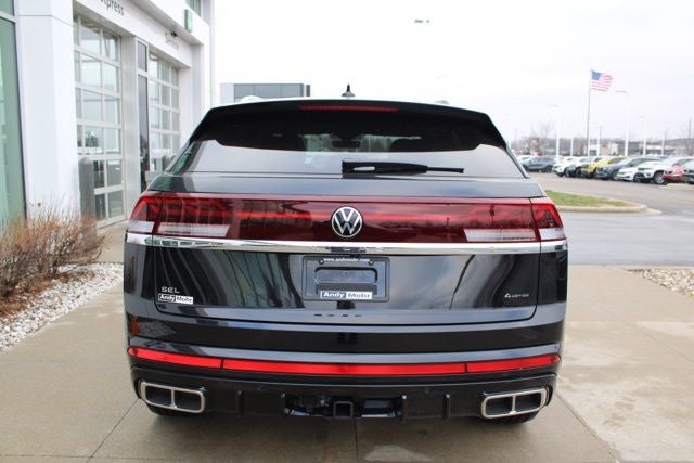 2026 Volkswagen Atlas Cross Sport 2.0T SEL Premium R-Line