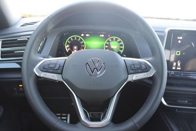 2026 Volkswagen Atlas Cross Sport 2.0T SEL Premium R-Line