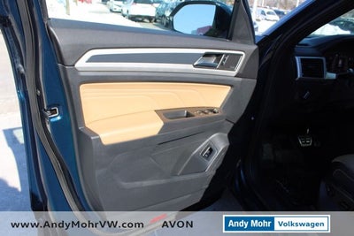 2022 Volkswagen Atlas Cross Sport 3.6L V6 SEL Premium R-Line