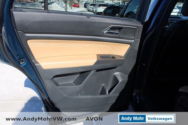 2022 Volkswagen Atlas Cross Sport 3.6L V6 SEL Premium R-Line