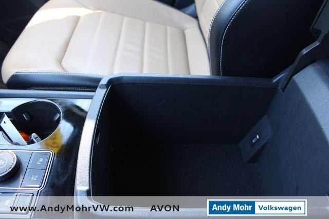 2022 Volkswagen Atlas Cross Sport 3.6L V6 SEL Premium R-Line