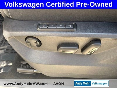 2025 Volkswagen Atlas 2.0T SEL Premium R-Line