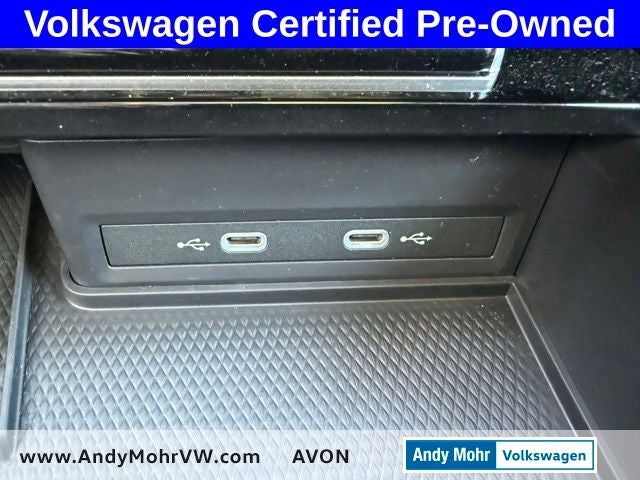 2025 Volkswagen Atlas 2.0T SEL Premium R-Line