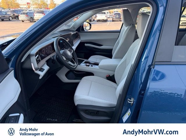2027 Volkswagen Atlas SE w/Technology