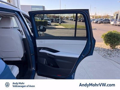 2027 Volkswagen Atlas SE w/Technology