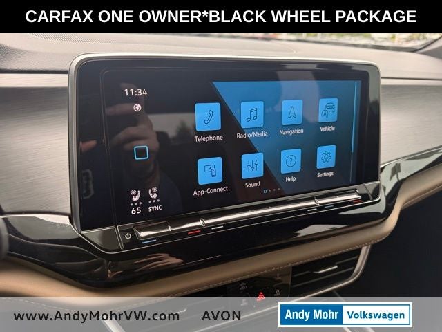 2024 Volkswagen Atlas Cross Sport 2.0T SE w/Technology
