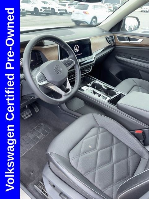 2025 Volkswagen Atlas 2.0T SE w/Technology