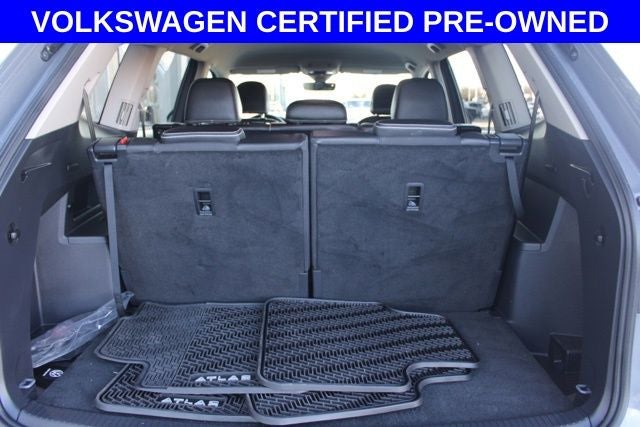 2025 Volkswagen Atlas 2.0T SE w/Technology