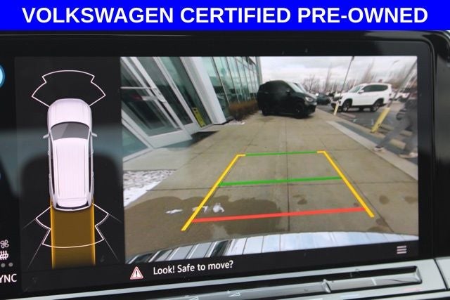 2025 Volkswagen Atlas 2.0T SE w/Technology