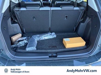 2027 Volkswagen Atlas SE w/Technology