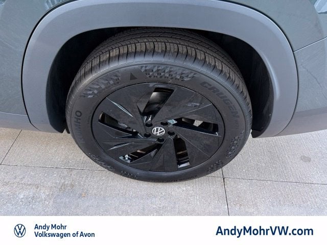 2027 Volkswagen Atlas SE w/Technology