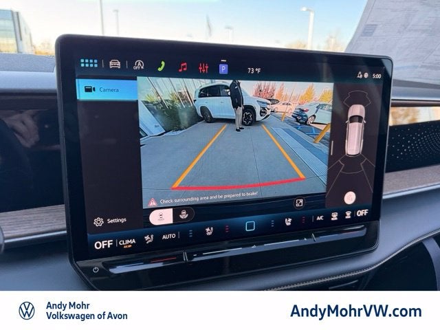 2027 Volkswagen Atlas SE w/Technology