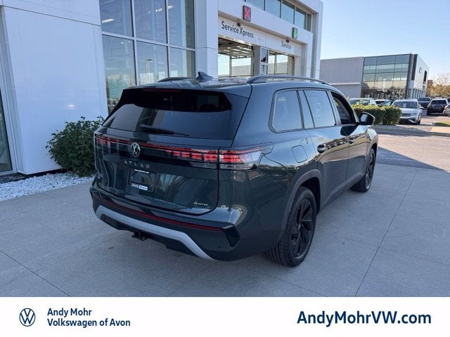 2027 Volkswagen Atlas SE w/Technology