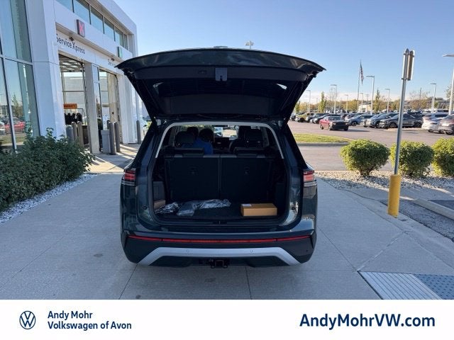 2027 Volkswagen Atlas SE w/Technology