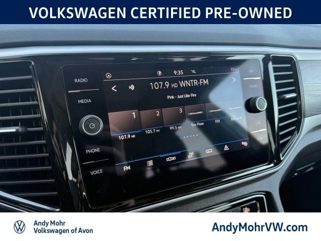 2022 Volkswagen Atlas 3.6L V6 SE w/Technology