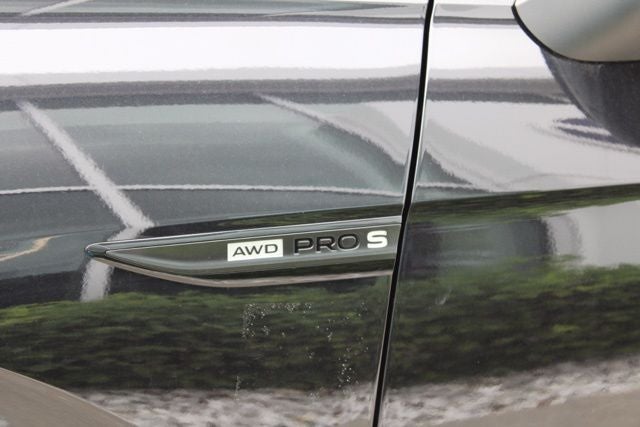 2025 Volkswagen ID.4 Pro S Plus