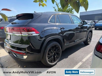 2026 Volkswagen Atlas Cross Sport 2.0T SE w/Technology