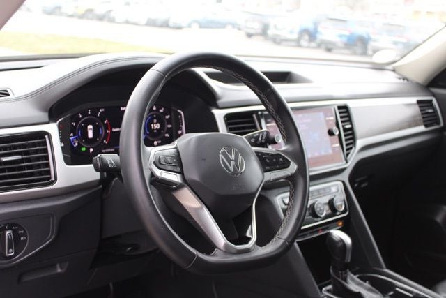 2022 Volkswagen Atlas 3.6L V6 SE w/Technology