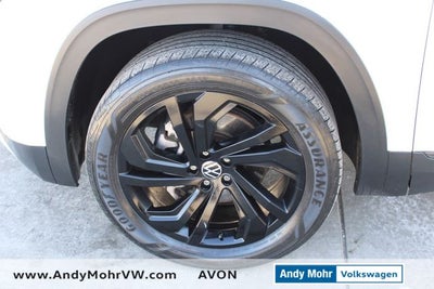 2022 Volkswagen Atlas 3.6L V6 SE w/Technology