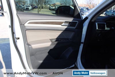 2022 Volkswagen Atlas 3.6L V6 SE w/Technology