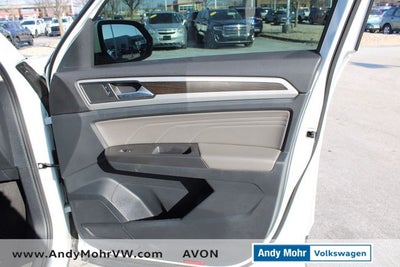 2022 Volkswagen Atlas 3.6L V6 SE w/Technology